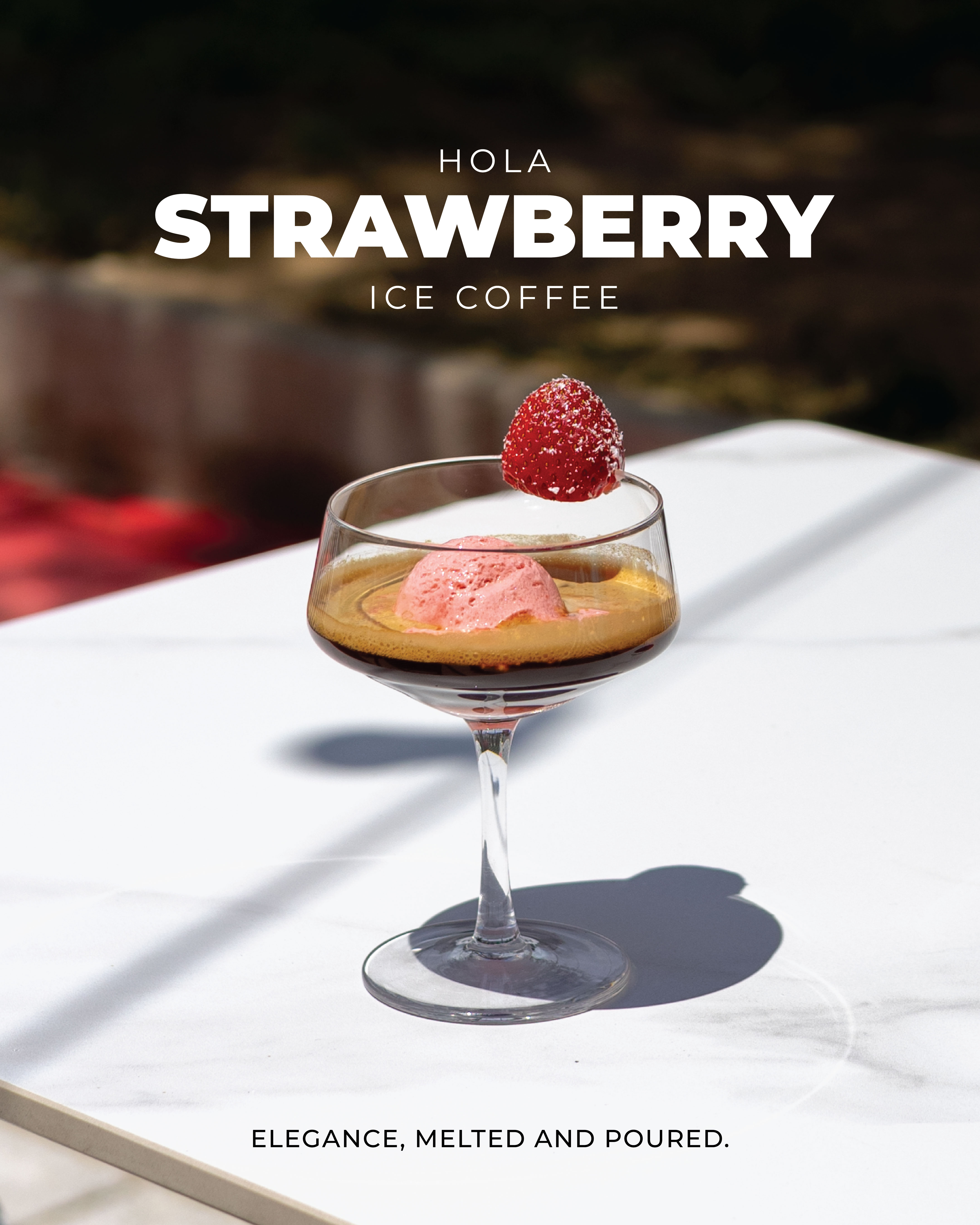 Hola Strawberry Ice Coffee